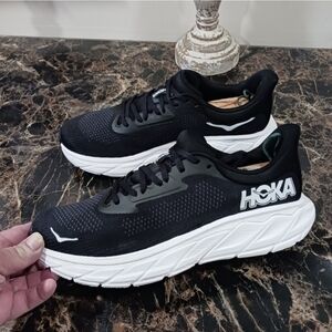⚫️ Black Friday Hoka One Arahi 7 Running/Athletic/Comfort Shoes Size 11 for Wom